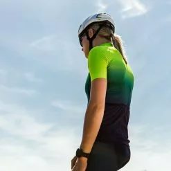 Maglia Bioracer Vesper Manica Corta Blu Verde Donna 9 Maglia Bioracer Vesper Manica Corta Blu Verde Donna -Negozio online Maglie ciclismo Italia bio 11512dgrjs 004
