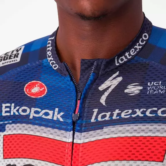 Castelli Maglia Soudal Quick-Step 2023 Climber's 3.1 Rosso Corsa Manica Corta Blu Bianco 4 Castelli Maglia Soudal Quick-Step 2023 Climber's 3.1 Rosso Corsa Manica Corta Blu Bianco - immagine 4