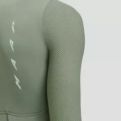 Maglia MAAP Evade Pro Base Manica Lunga Verde Erba Chiaro 11 Maglia MAAP Evade Pro Base Manica Lunga Verde Erba Chiaro -Negozio online Maglie ciclismo Italia map mal117 sgr 006