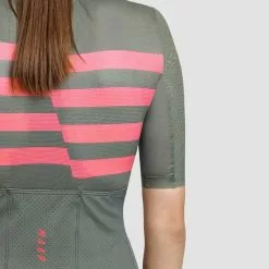 Maglia MAAP Emblem Pro Hex Manica Corta Verde Erba Donna 11 Maglia MAAP Emblem Pro Hex Manica Corta Verde Erba Donna -Negozio online Maglie ciclismo Italia map waj170 sgrs 006