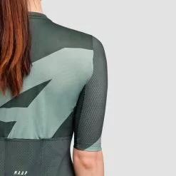 Maglia MAAP Evolve Pro Air Manica Corta Verde Scuro Grigio-blu Donna 10 Maglia MAAP Evolve Pro Air Manica Corta Verde Scuro Grigio-blu Donna -Negozio online Maglie ciclismo Italia map waj207 art 005