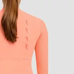 Maglia MAAP Evade Pro Base Manica Lunga Rosso Corallo Chiaro Donna 9 Maglia MAAP Evade Pro Base Manica Lunga Rosso Corallo Chiaro Donna -Negozio online Maglie ciclismo Italia map wal102 ltcrl 004